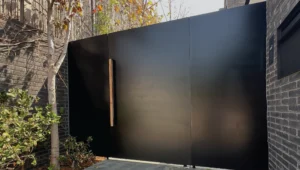 Aluminum pedestrian single swing gate