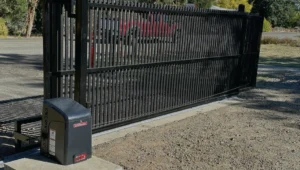 Sliding gate operator